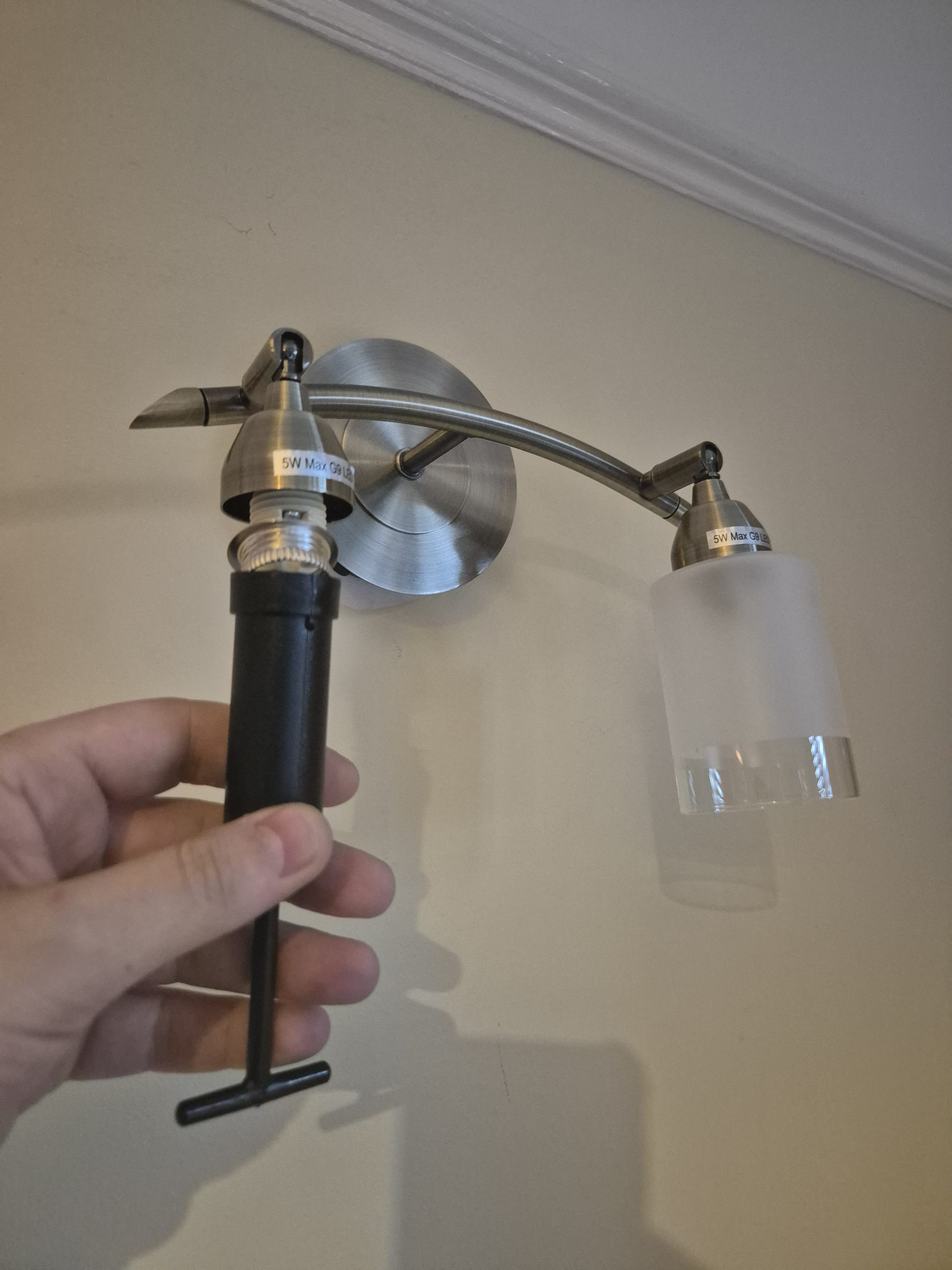 Wall light replacement